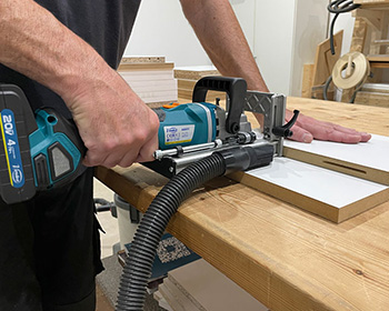 Соединение в торец с помощью фрезера аккумуляторного от Virutex (Испания), рисунок 1 (артикул 7900300)