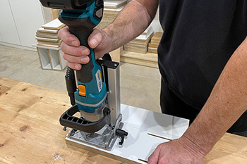 Соединение по пласти с помощью фрезера аккумуляторного от Virutex (Испания), рисунок 2 (артикул 7900301)