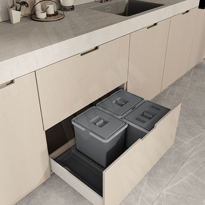 METROPOLIS Система сортировки и хранения, фасад 800мм, 3 емкости с крышкой (15л+15л+15л), цвет серый базальт фото товара 10 - PTC28080507FC97