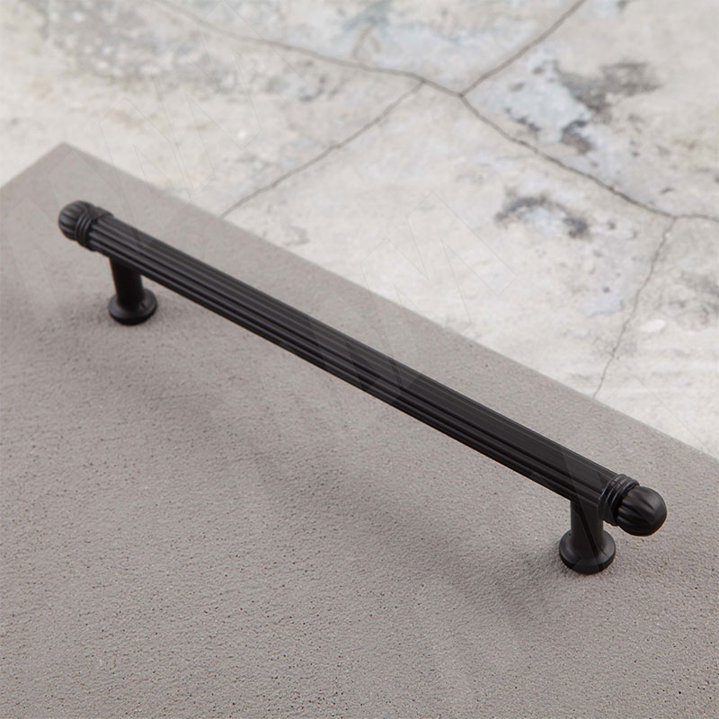 Ручка-скоба 160мм черный матовый фото товара 4 - BH.75.160.BLM