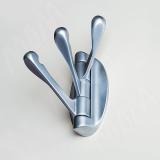 Крючок трехрожковый хром матовый WP1008, фото 1