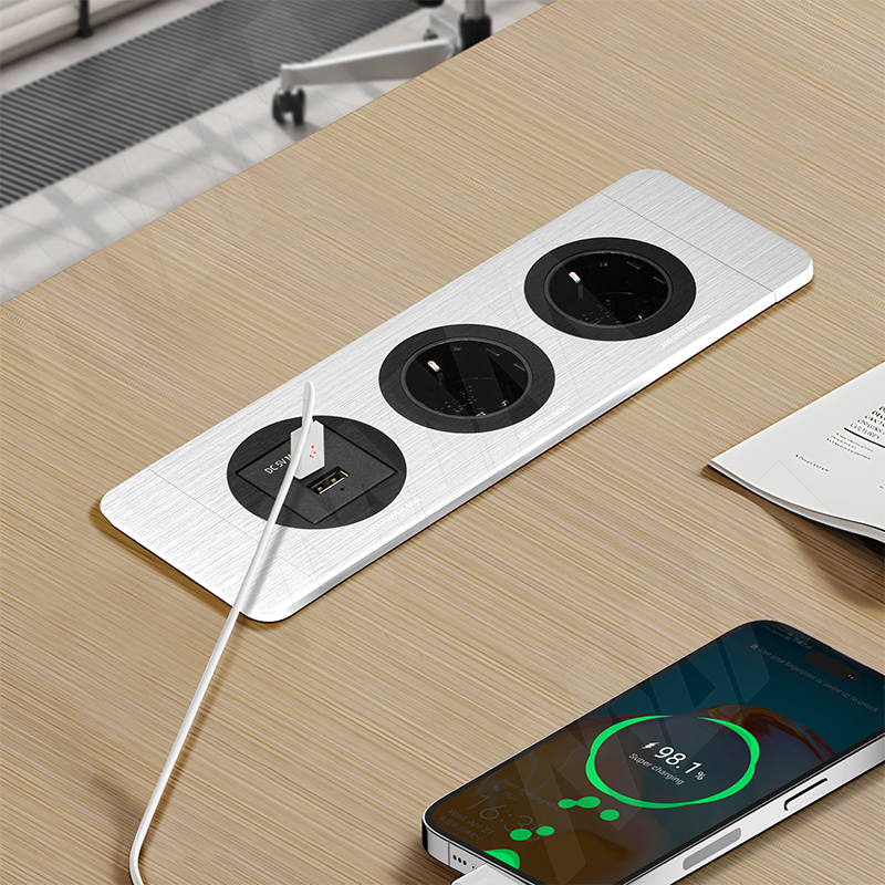 DESK открытый блок розеток, 254*80 мм, 2 розетки, 1 USB, 1 USB Type-C, быстрая зарядка, серебро фото товара 4 - DS-S-2S1A1C-F-AL