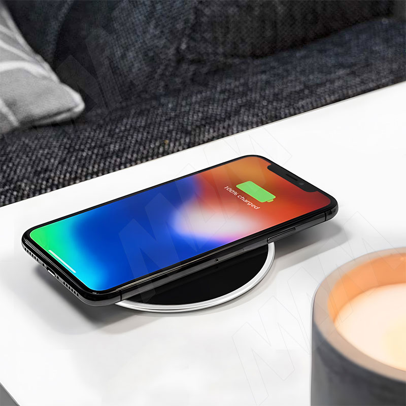 WIZ беспроводное зарядное устройство, врезное, d=74 мм, черный, 12V, 15W фото товара 5 - WCH-60-1W-BL