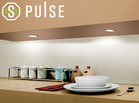 Точечный квадратный светодиодный светильник QUADRUM от PULSE