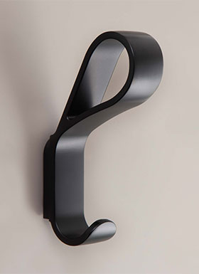 Крючок HK.43 от PULSE в цвете матовый черный