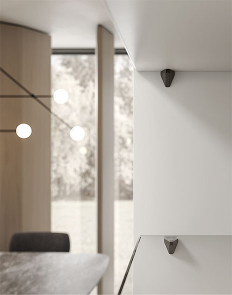 Новые полкодержатели от Permo Италия) в цвете титан для стеклянных полок