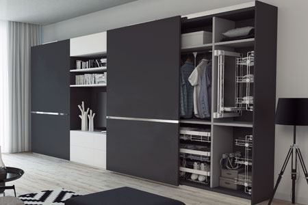 Раздвижные системы и наполнение для шкафов и гарберобных