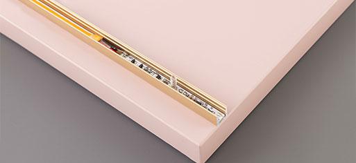 Выключатель от PULSE для установки в узкий профиль для светодиодных лент шириной 5 мм